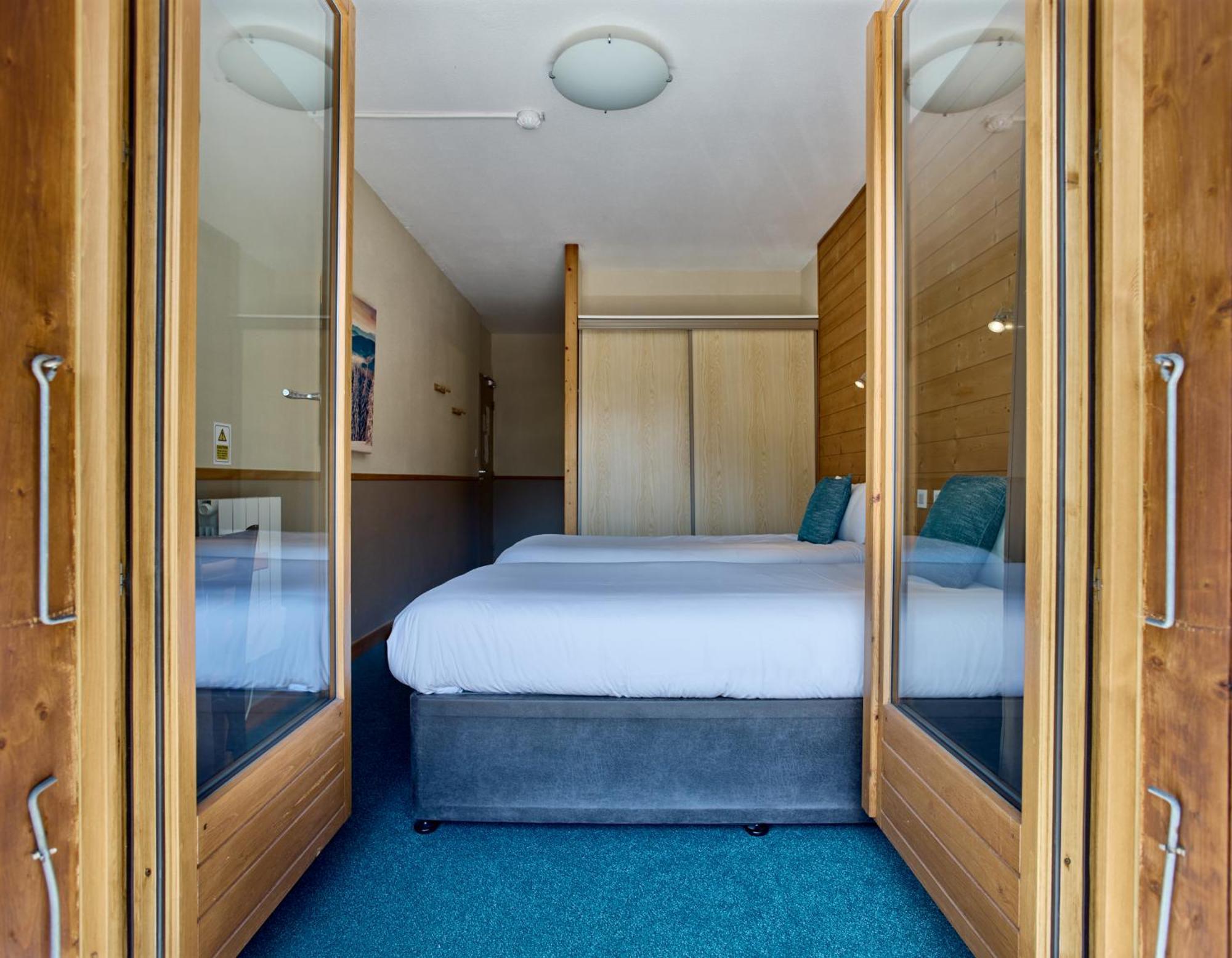 Hotel Les Grangettes Мерибел Екстериор снимка