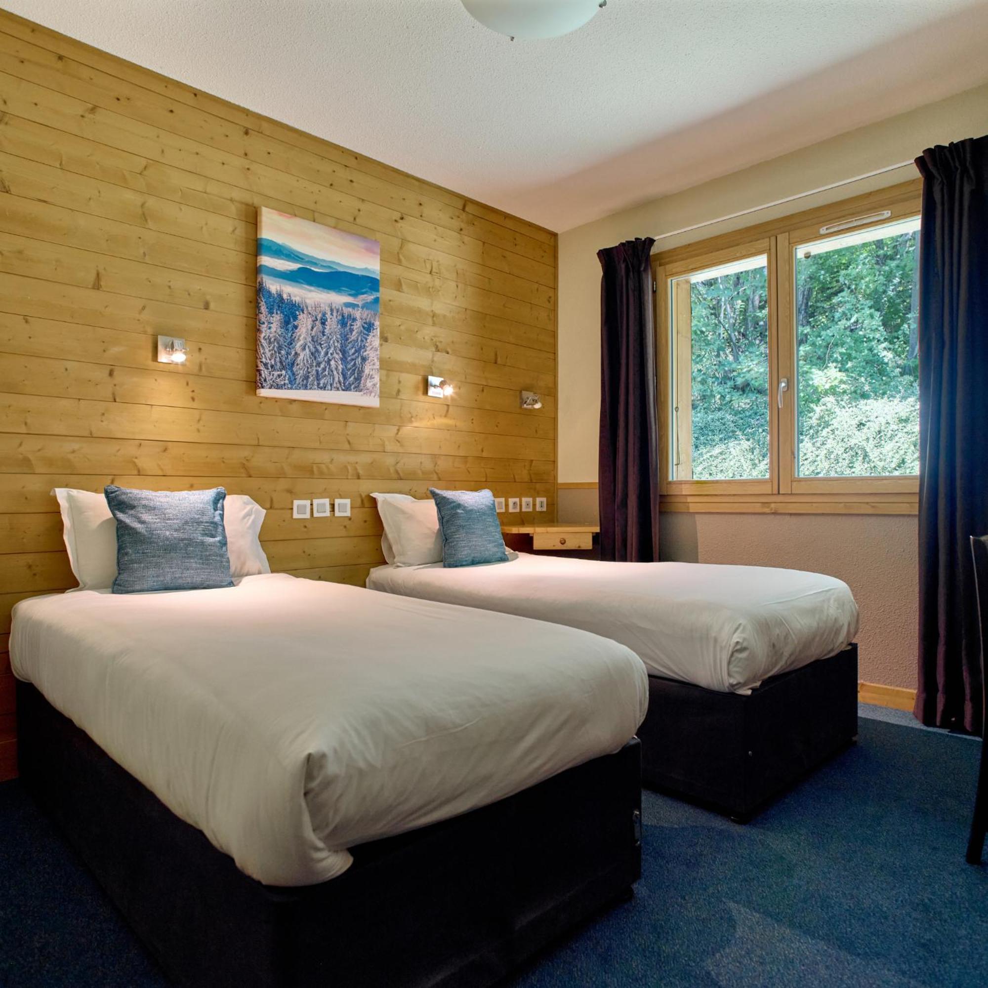 Hotel Les Grangettes Мерибел Екстериор снимка